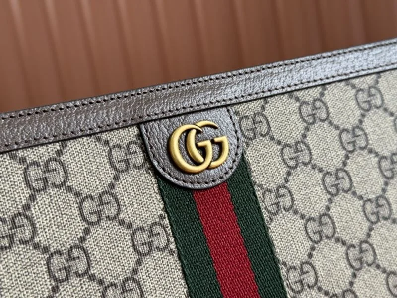 Unisex Gucci Clutch Bags 50090