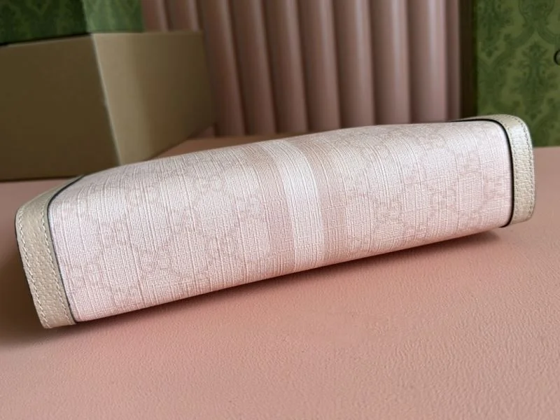 MultiPurpose Gucci Clutch Bags 50024