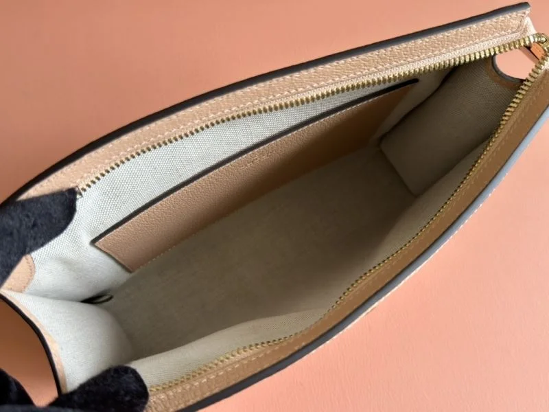 MultiPurpose Gucci Clutch Bags 50024