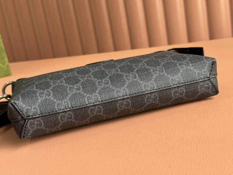 Supportive Gucci Clutch Bags 50023