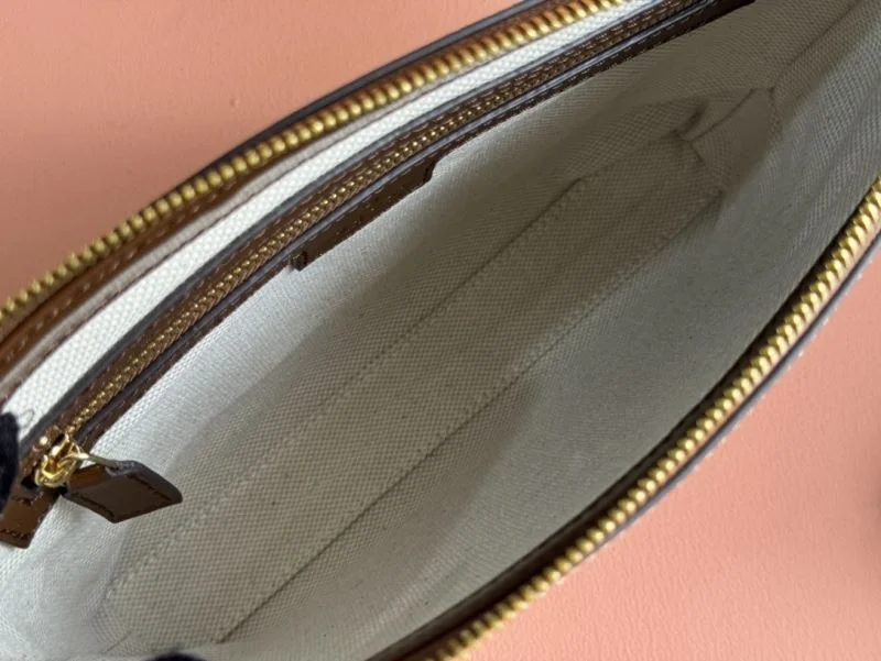 HighPerformance Gucci Clutch Bags 50062