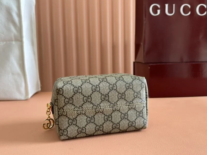 Classic Gucci Clutch Bags 50011