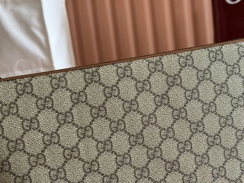 ModernLook Gucci Clutch Bags 50051
