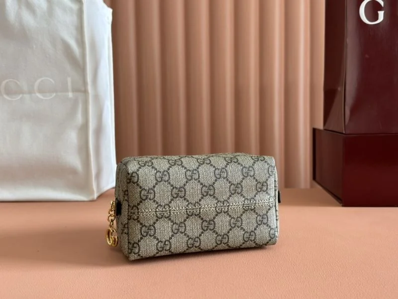 Gucci Clutch Bags Minimalist 50040