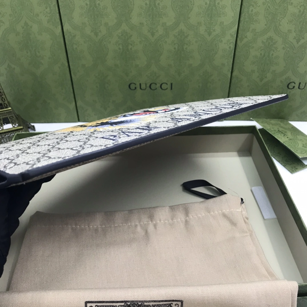 Comfortable Gucci Clutch Bags 56896