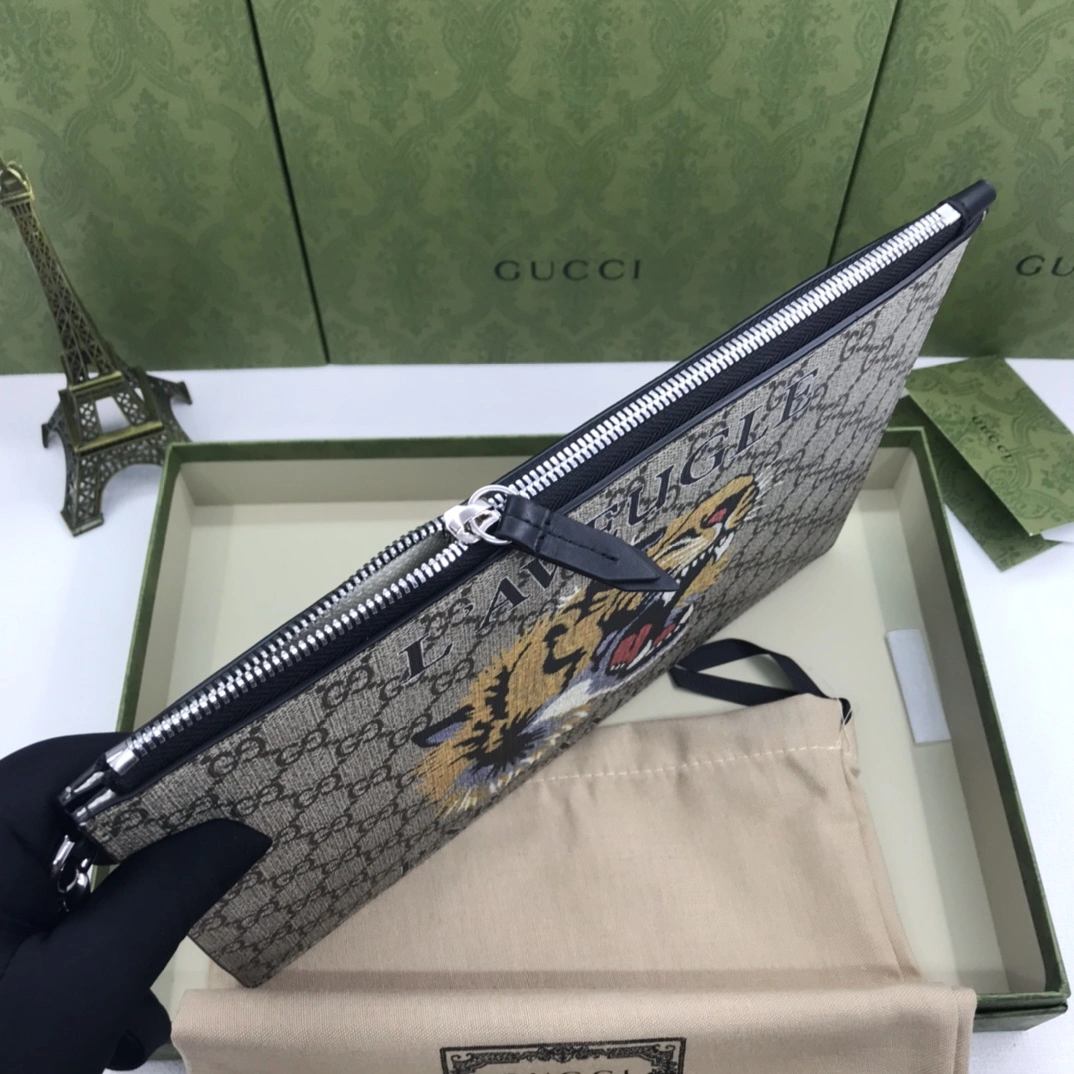 Comfortable Gucci Clutch Bags 56896