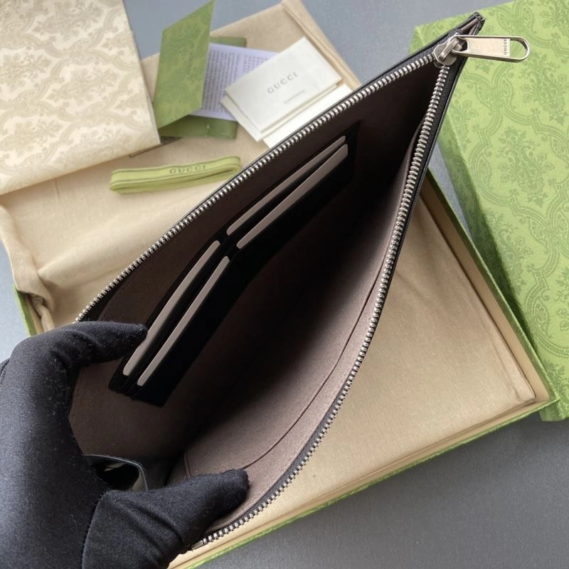 Supportive Gucci Clutch Bags 65826