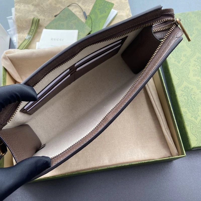 Gucci Clutch Bags Sleek 65769