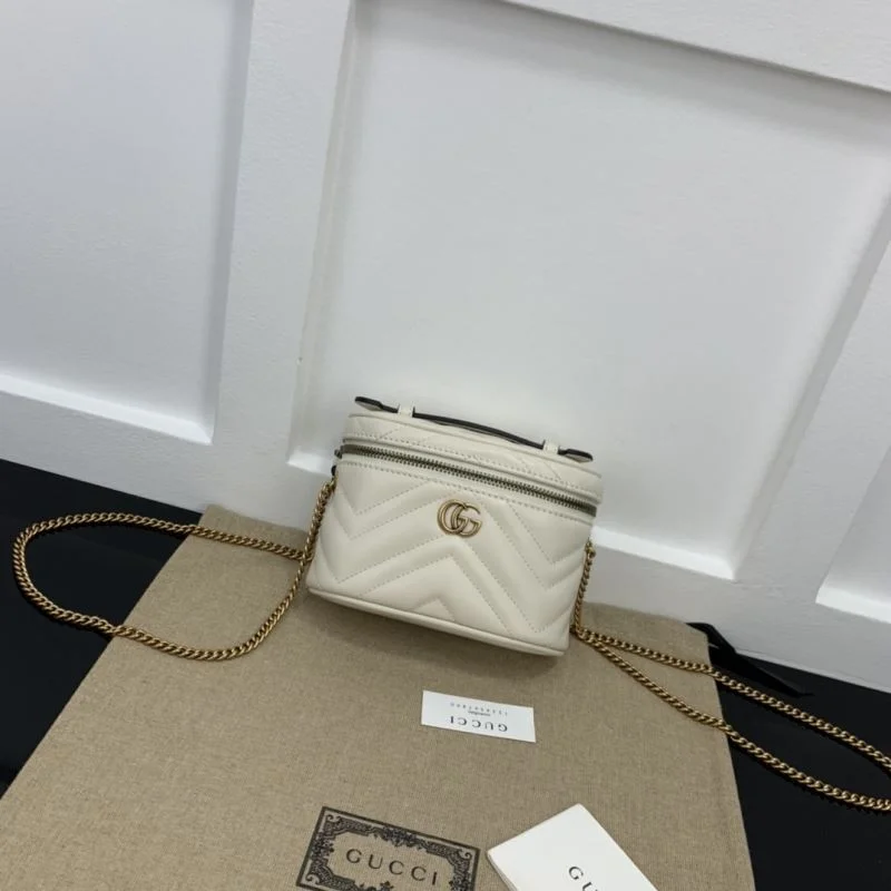 Bright Gucci Cosmetic Bags 51497
