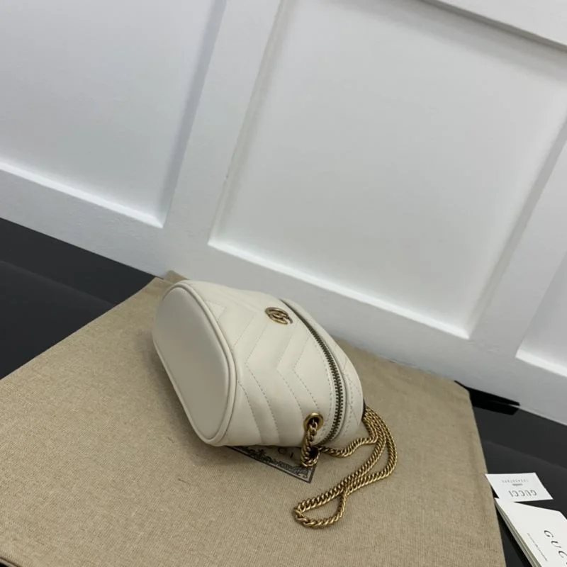 Bright Gucci Cosmetic Bags 51497