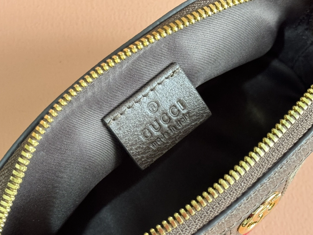 Gucci Cosmetic Bags EasyMatch 72465