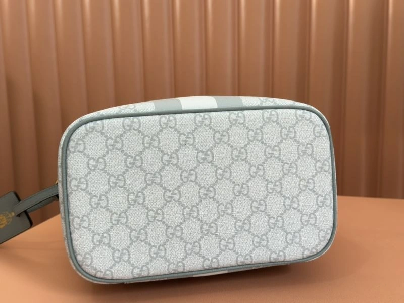Gucci Cosmetic Bags Minimalist 64865
