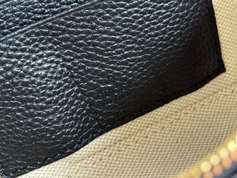 Timeless Gucci Cosmetic Bags 64859