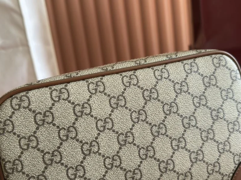 Versatile Gucci Cosmetic Bags 49995