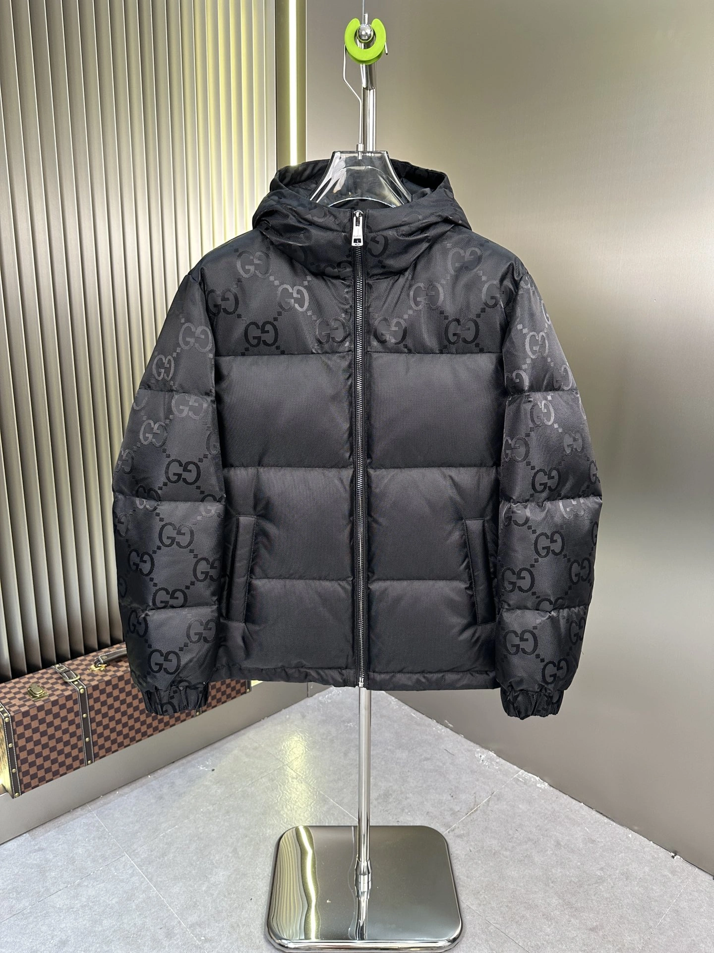 Original Gucci Down Jackets 129176