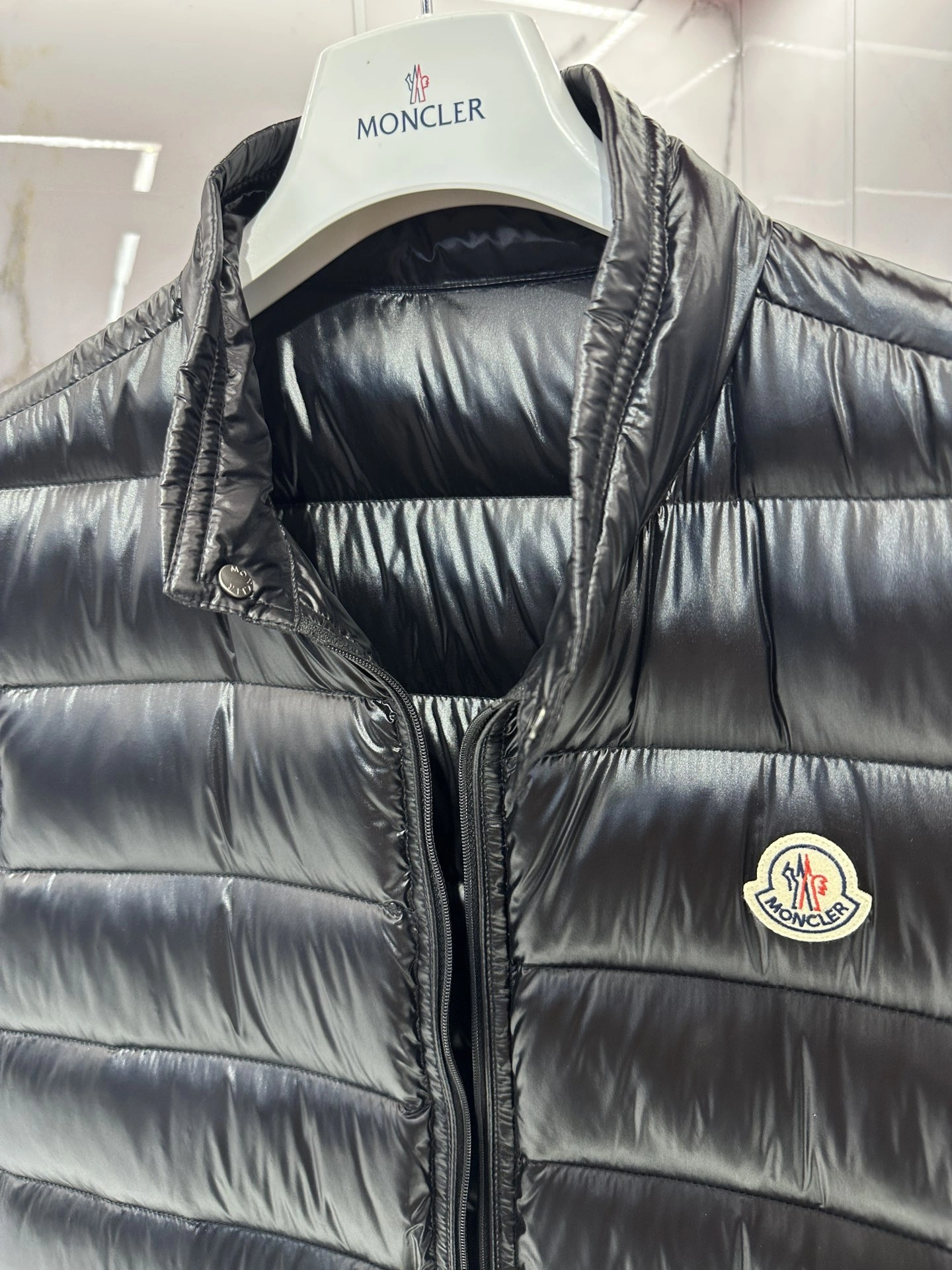 Gucci Down Jackets Colorful 129171