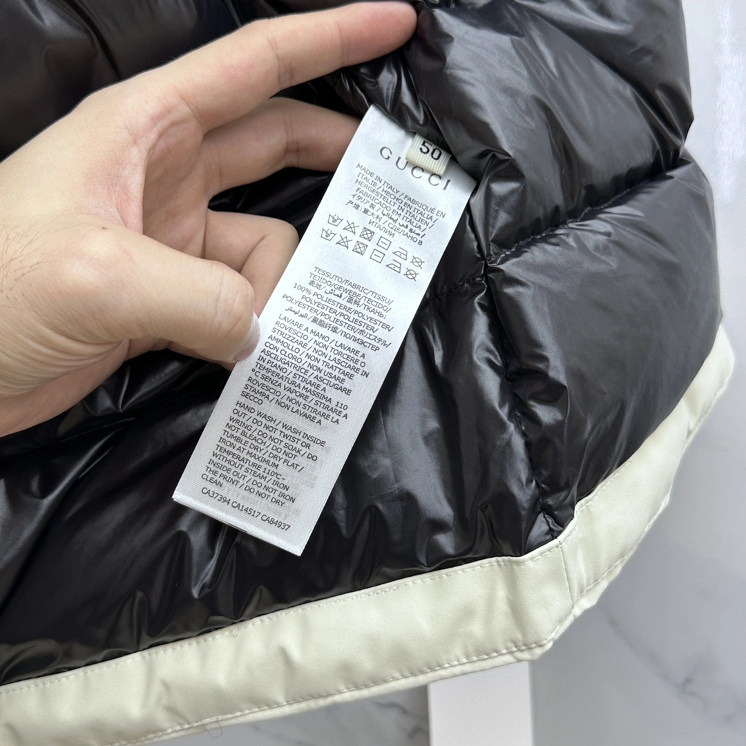 Gucci Down Jackets Soft 129150