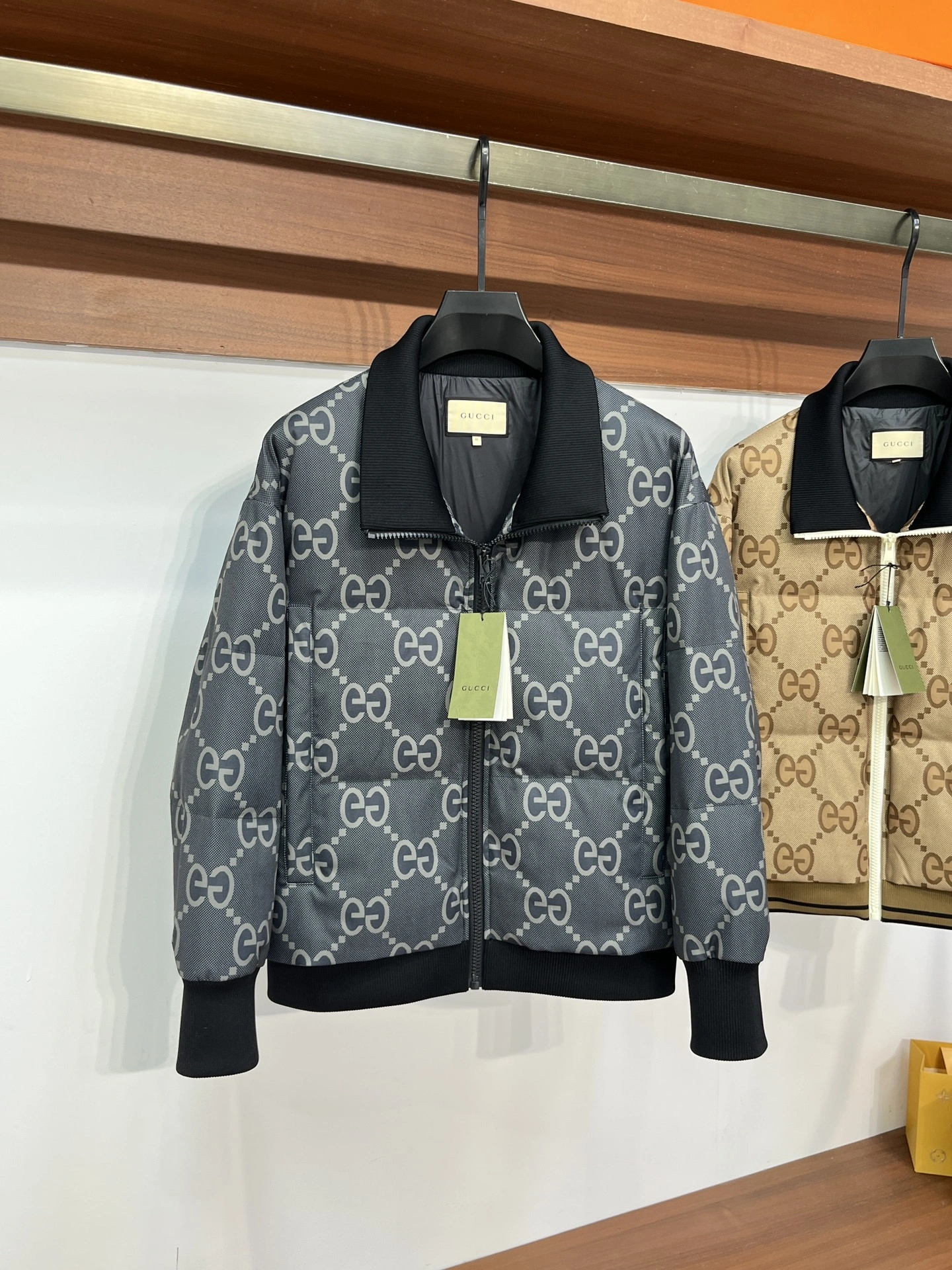 QuickDry Gucci Down Jackets 129148