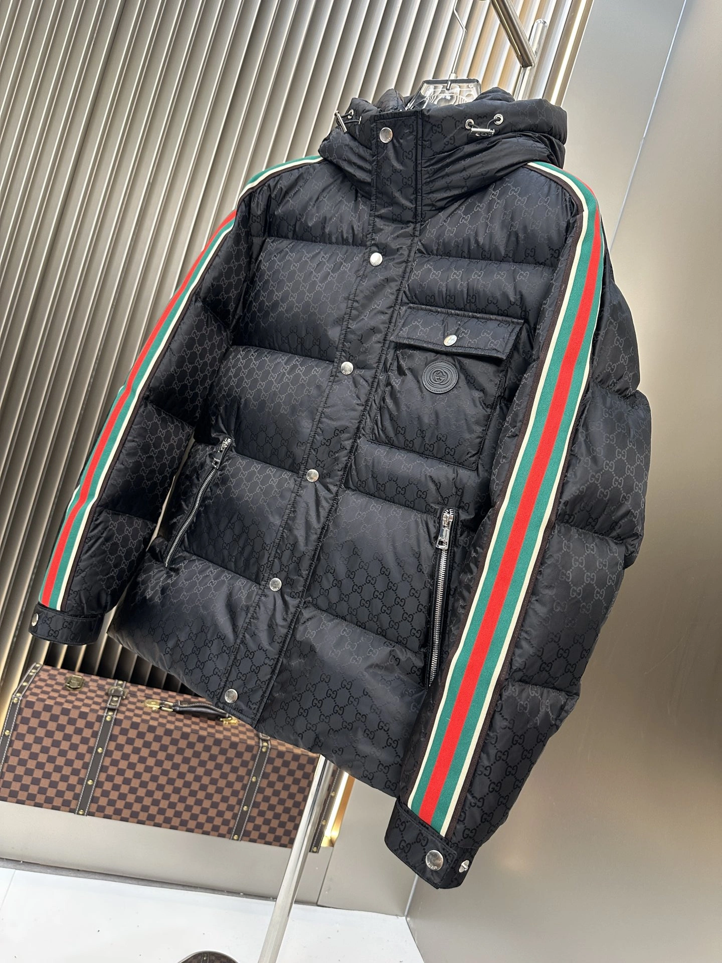 Gucci Down Jackets FlexibleFit 129147