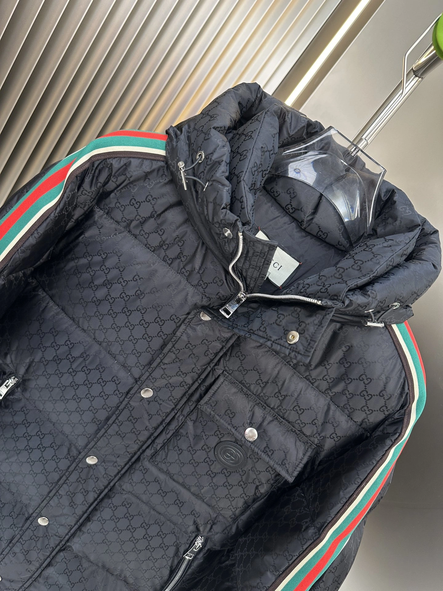 Gucci Down Jackets FlexibleFit 129147