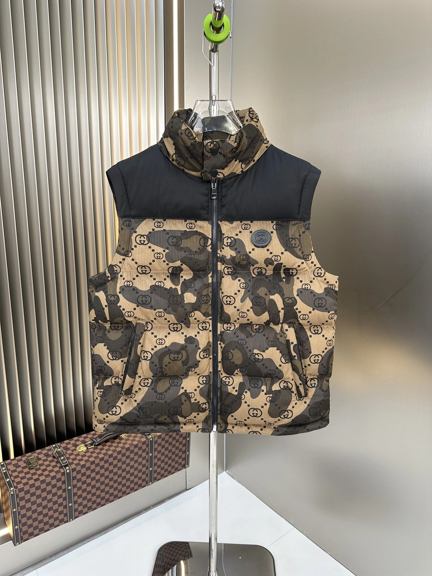 Gucci Down Jackets Stretchable 129151