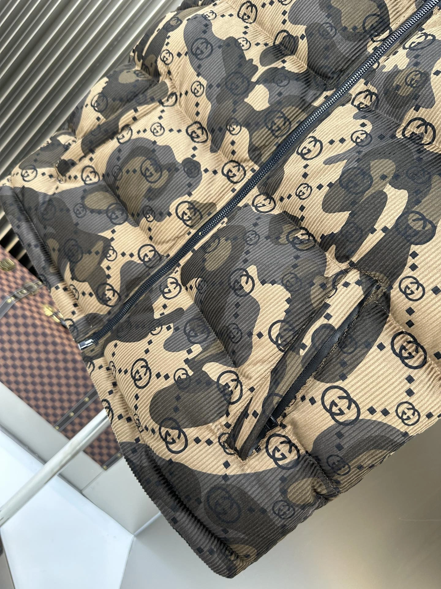 Gucci Down Jackets Stretchable 129151