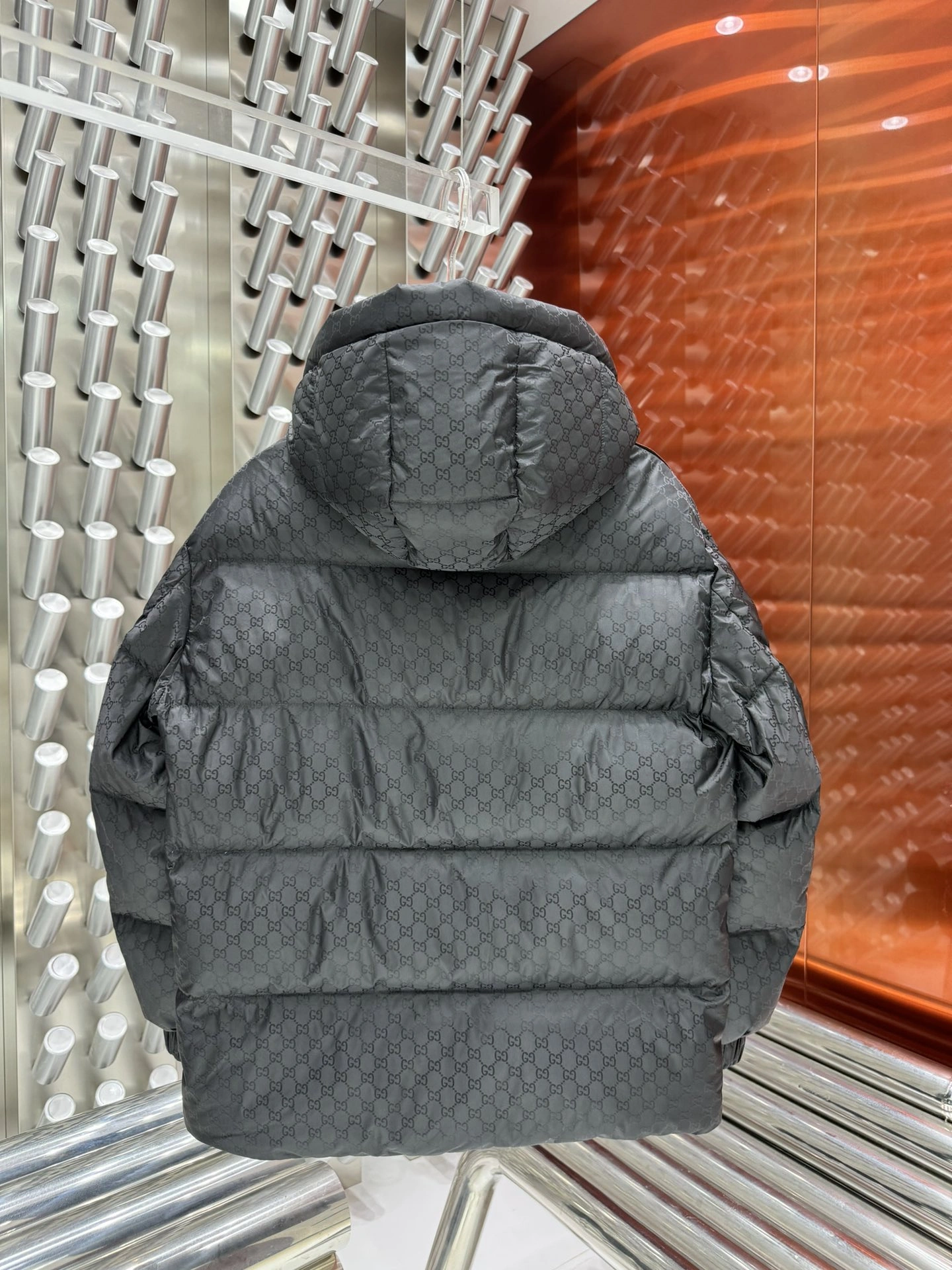 FlexibleFit Gucci Down Jackets 129146