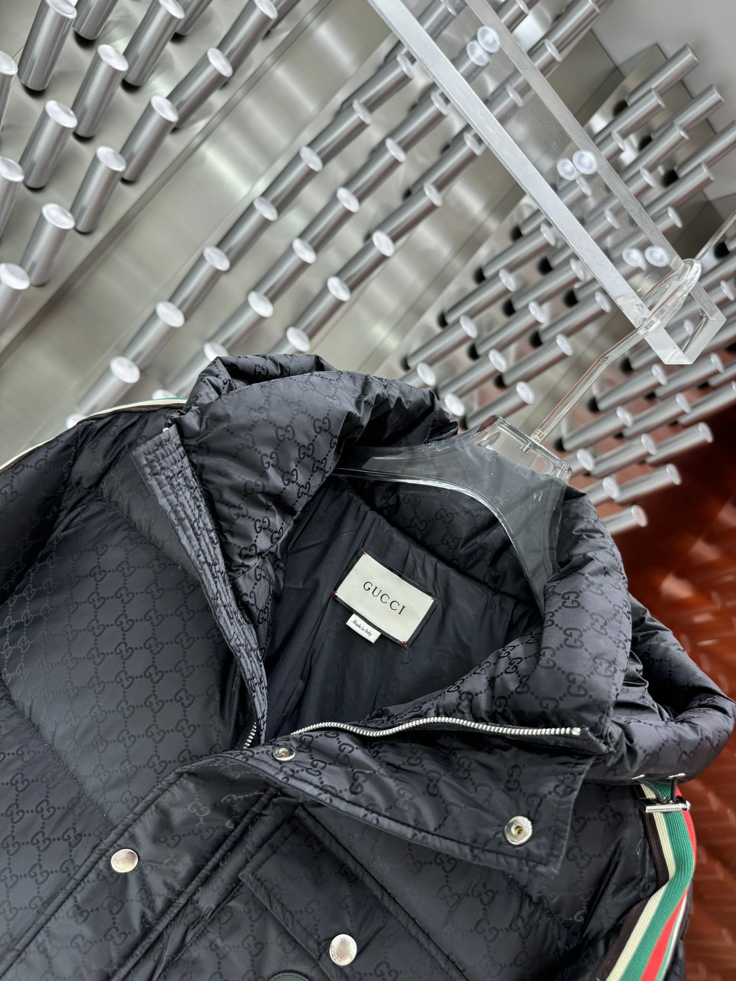 FlexibleFit Gucci Down Jackets 129146