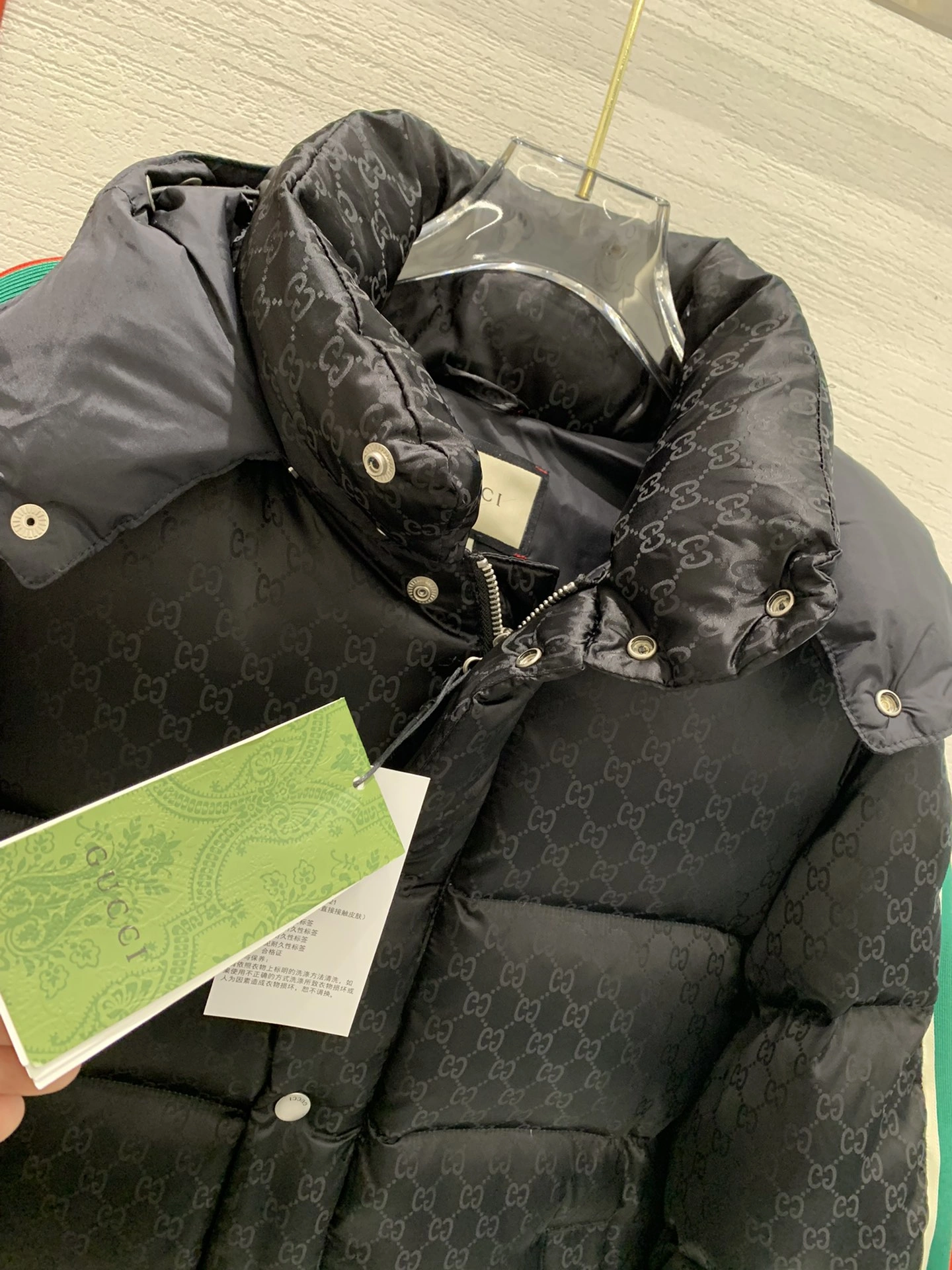 Gucci Down Jackets Colorful 129145