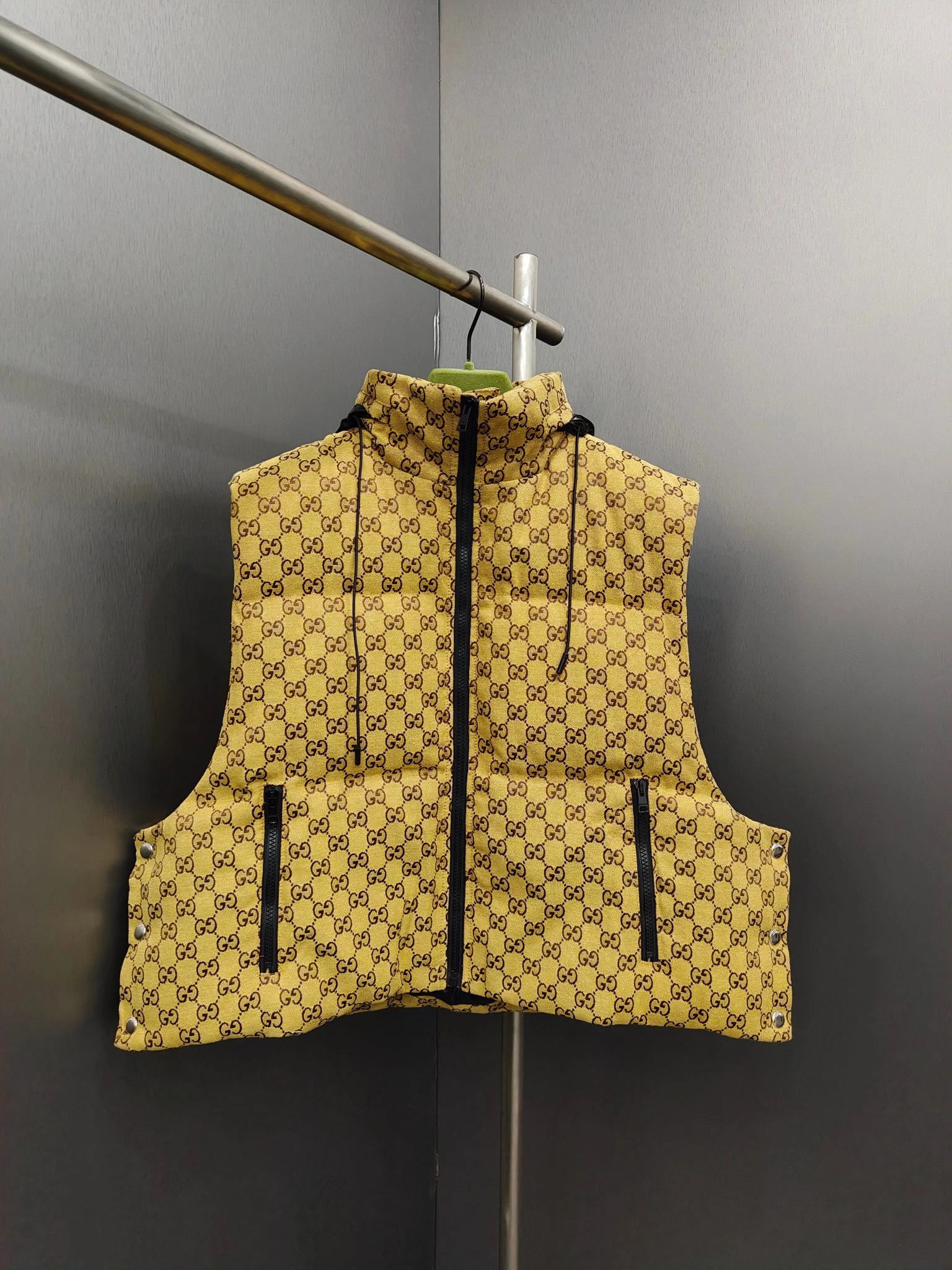 Gucci Down Jackets Tailored 129124
