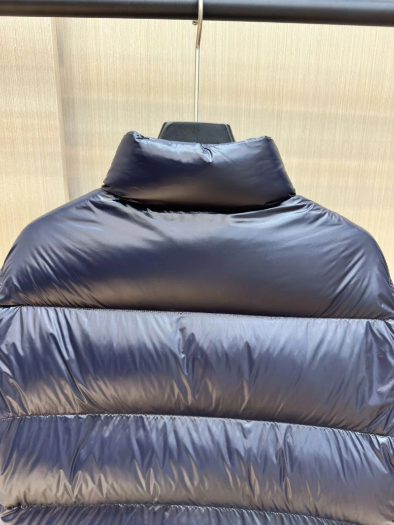 Gucci Down Jackets AllSeason 129129