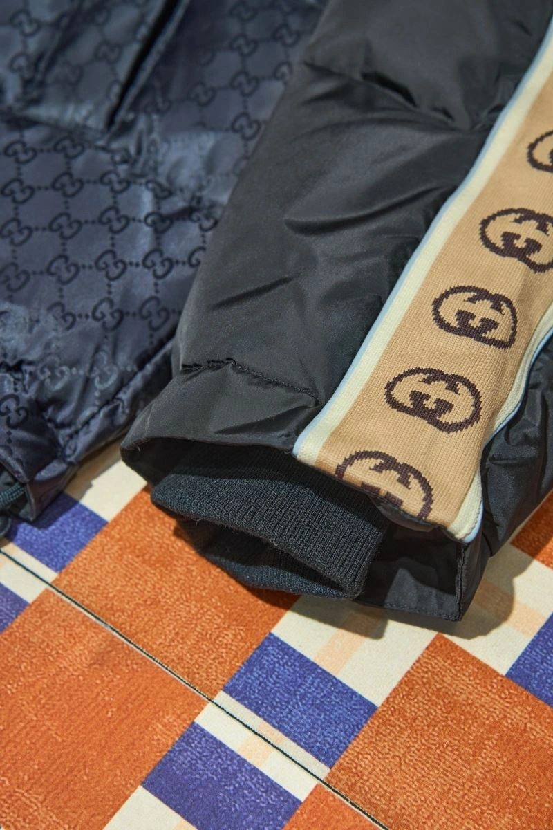 Gucci Down Jackets Versatile 129106