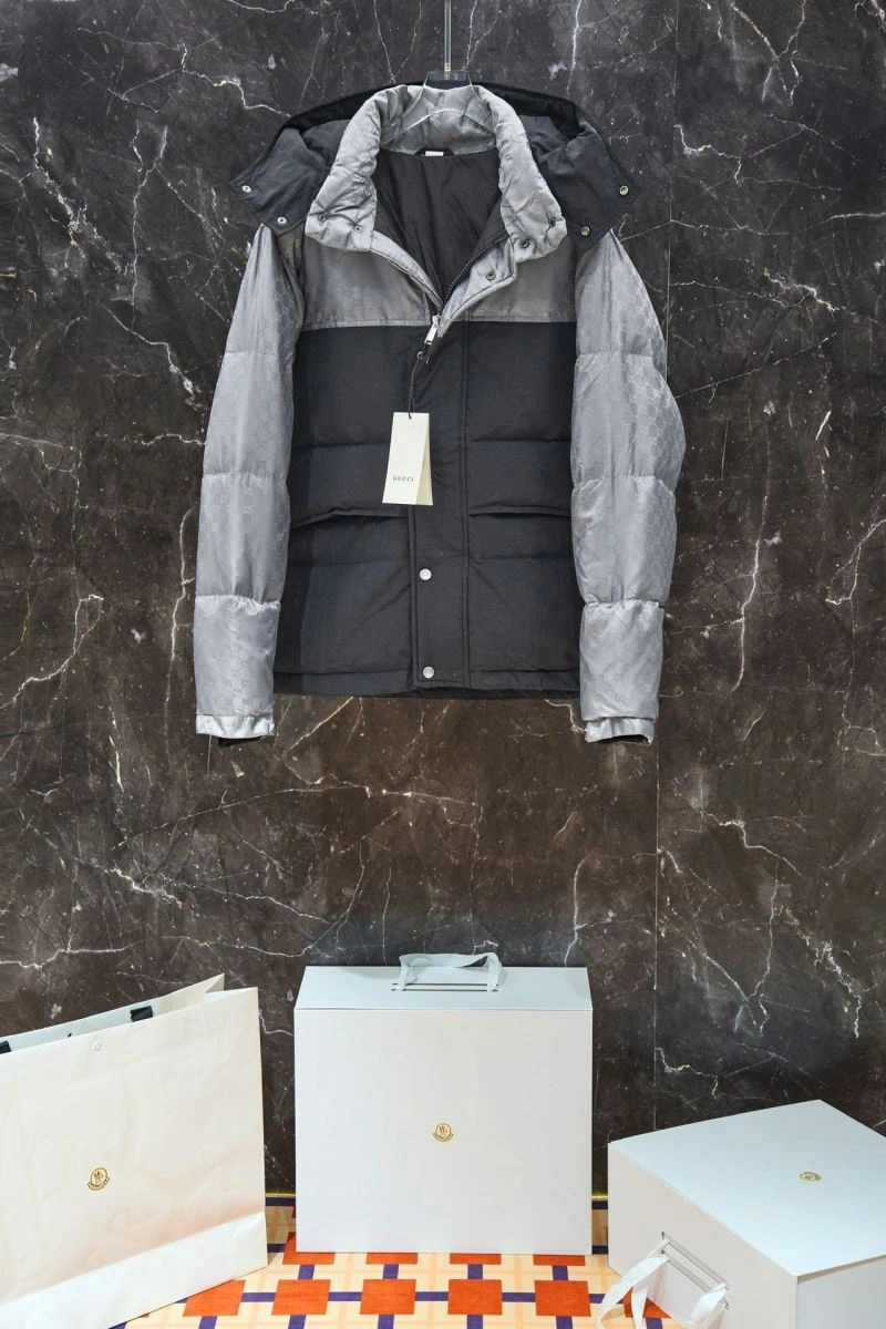 Gucci Down Jackets Sporty 129102