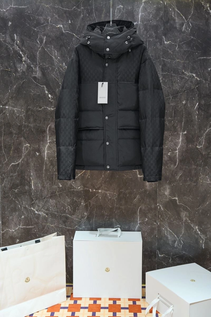 Stretchable Gucci Down Jackets 129101