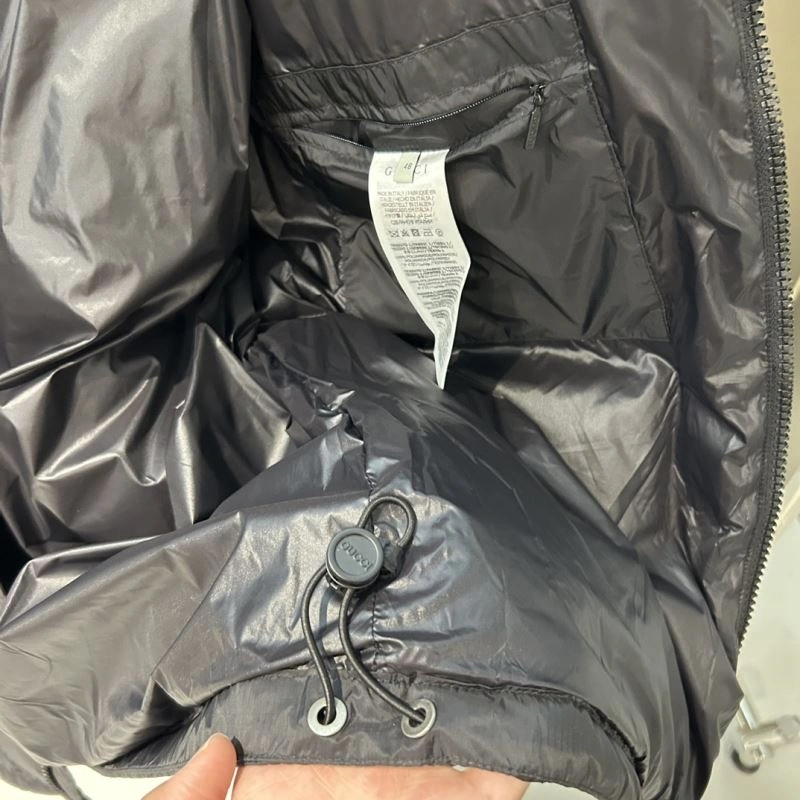 Gucci Down Jackets Breathable 129096