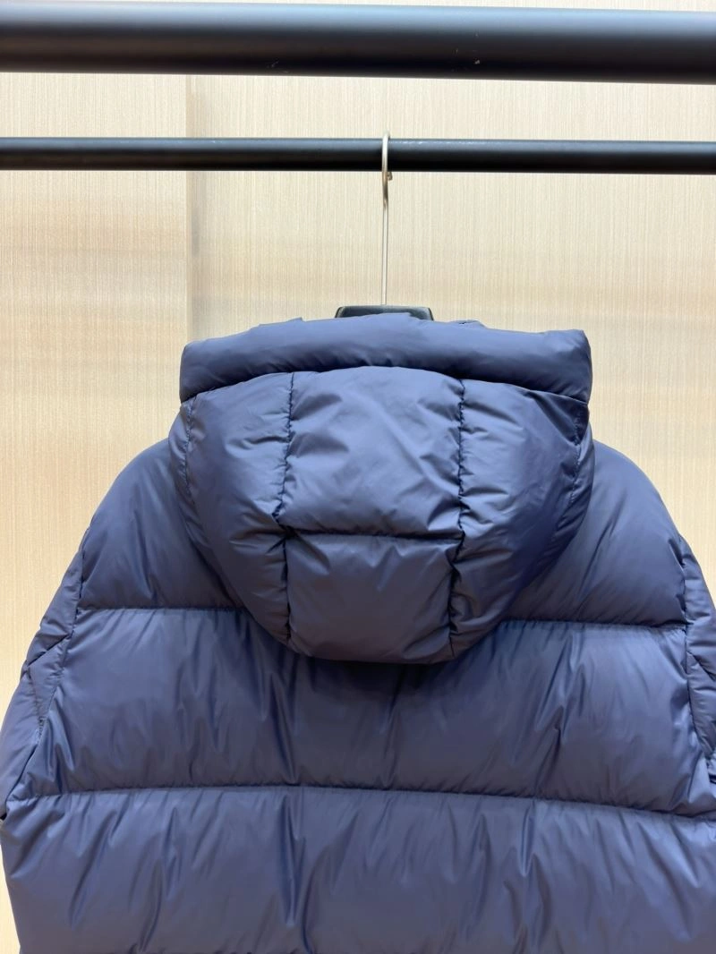 Popular Gucci Down Jackets 129072