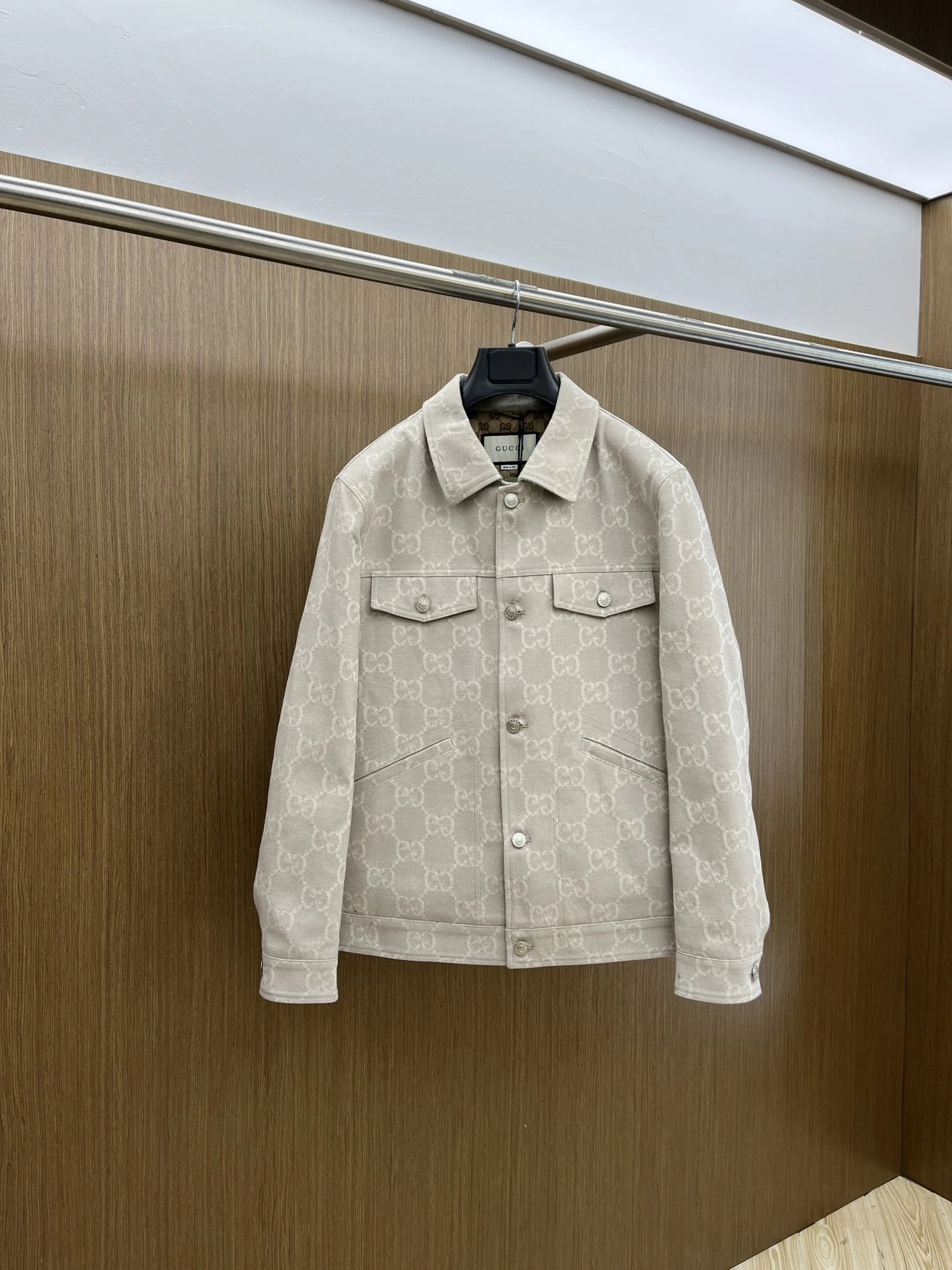 OnTrend Gucci Down Jackets 129132
