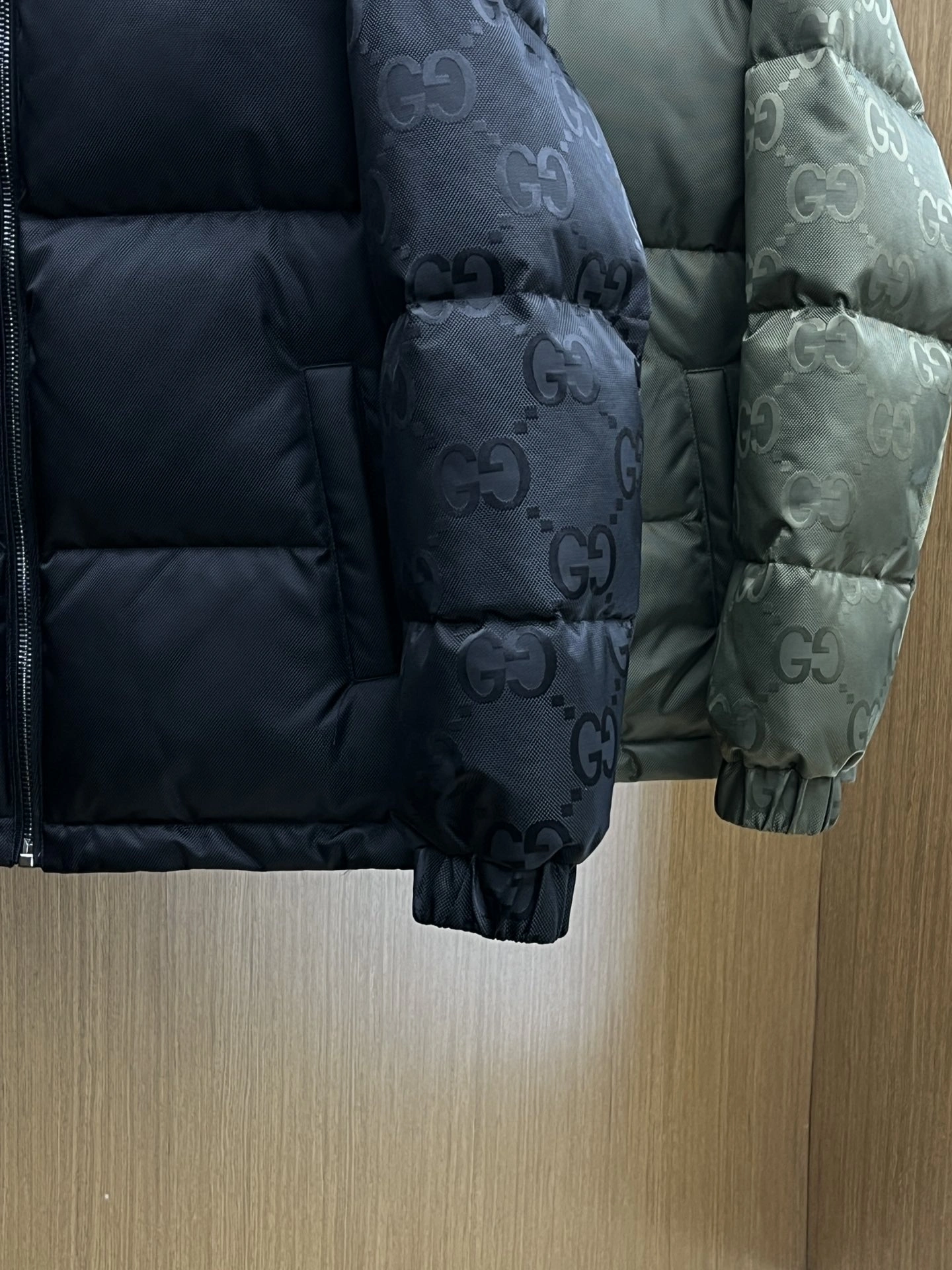 WeatherProof Gucci Down Jackets 129135