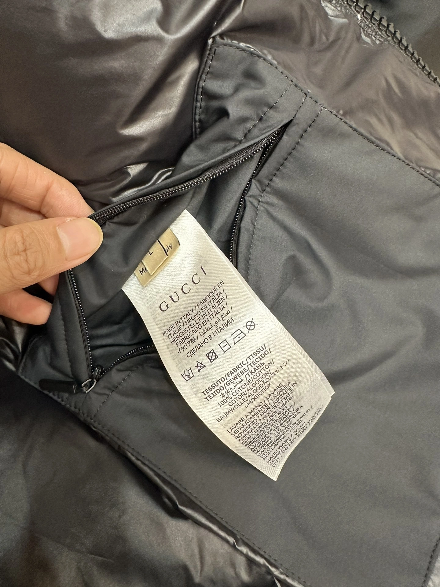 Gucci Down Jackets Sophisticated 129137
