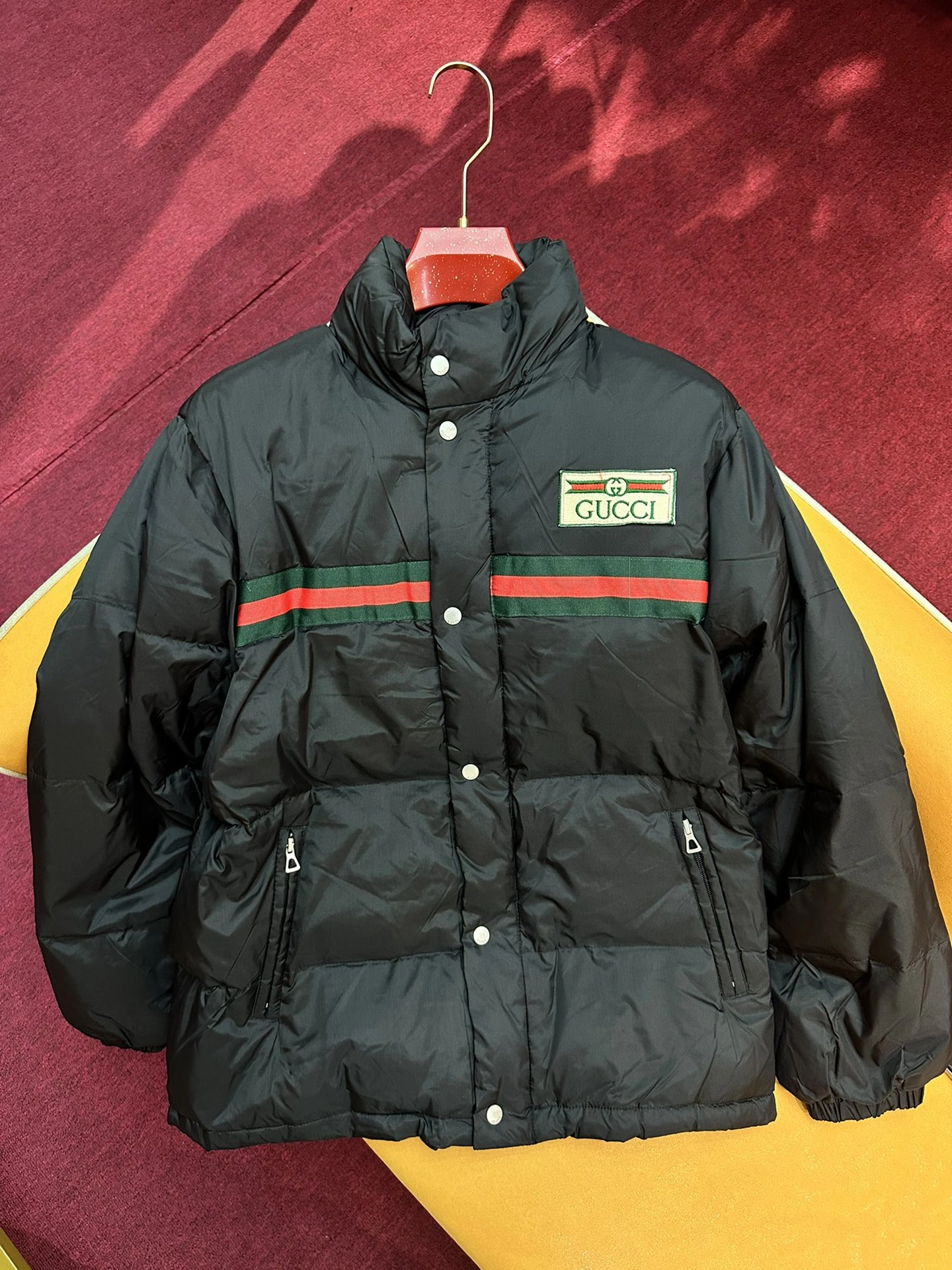 Gucci Down Jackets SoftTouch 129115