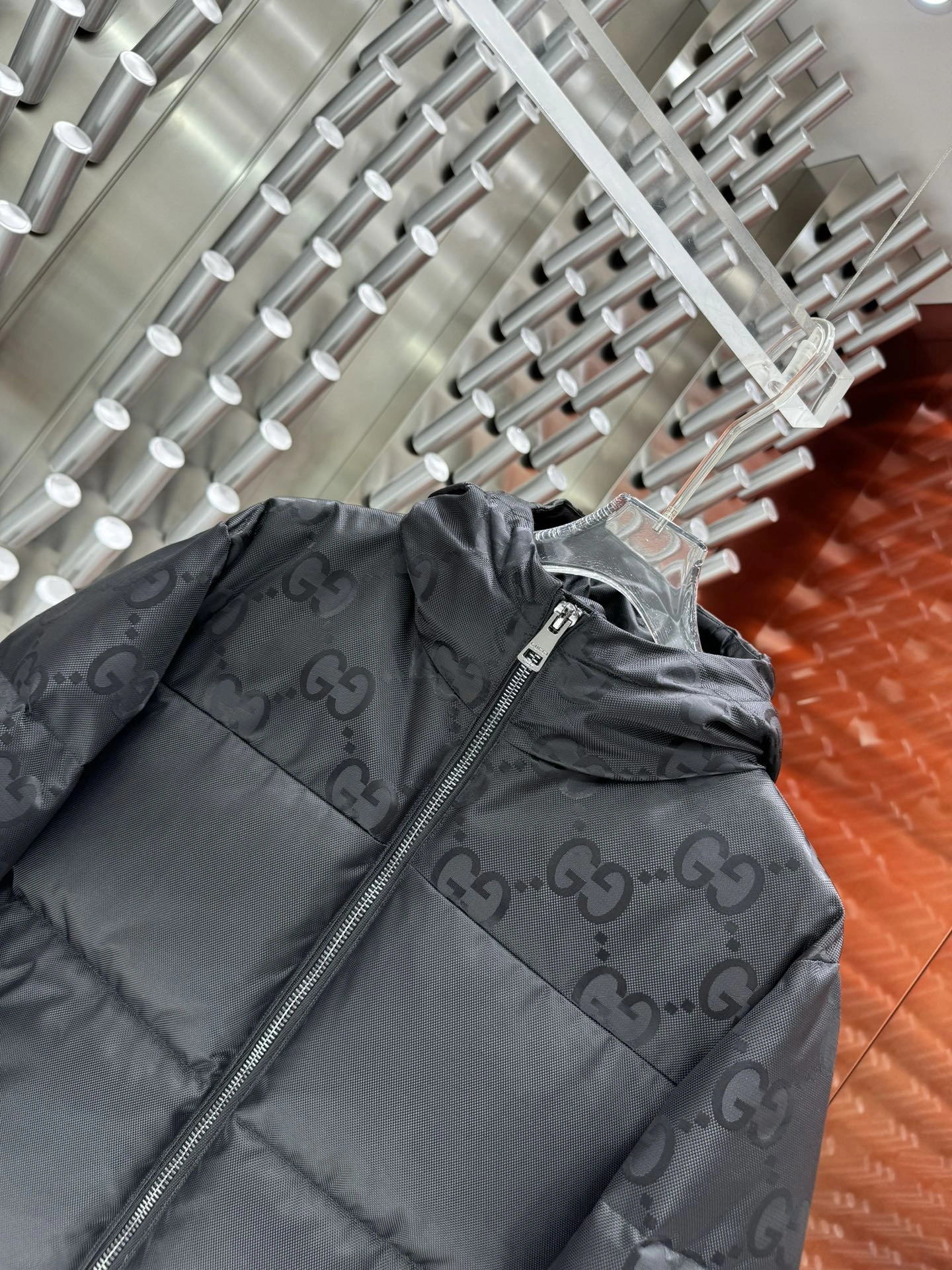 Gucci Down Jackets Fashionable 129127