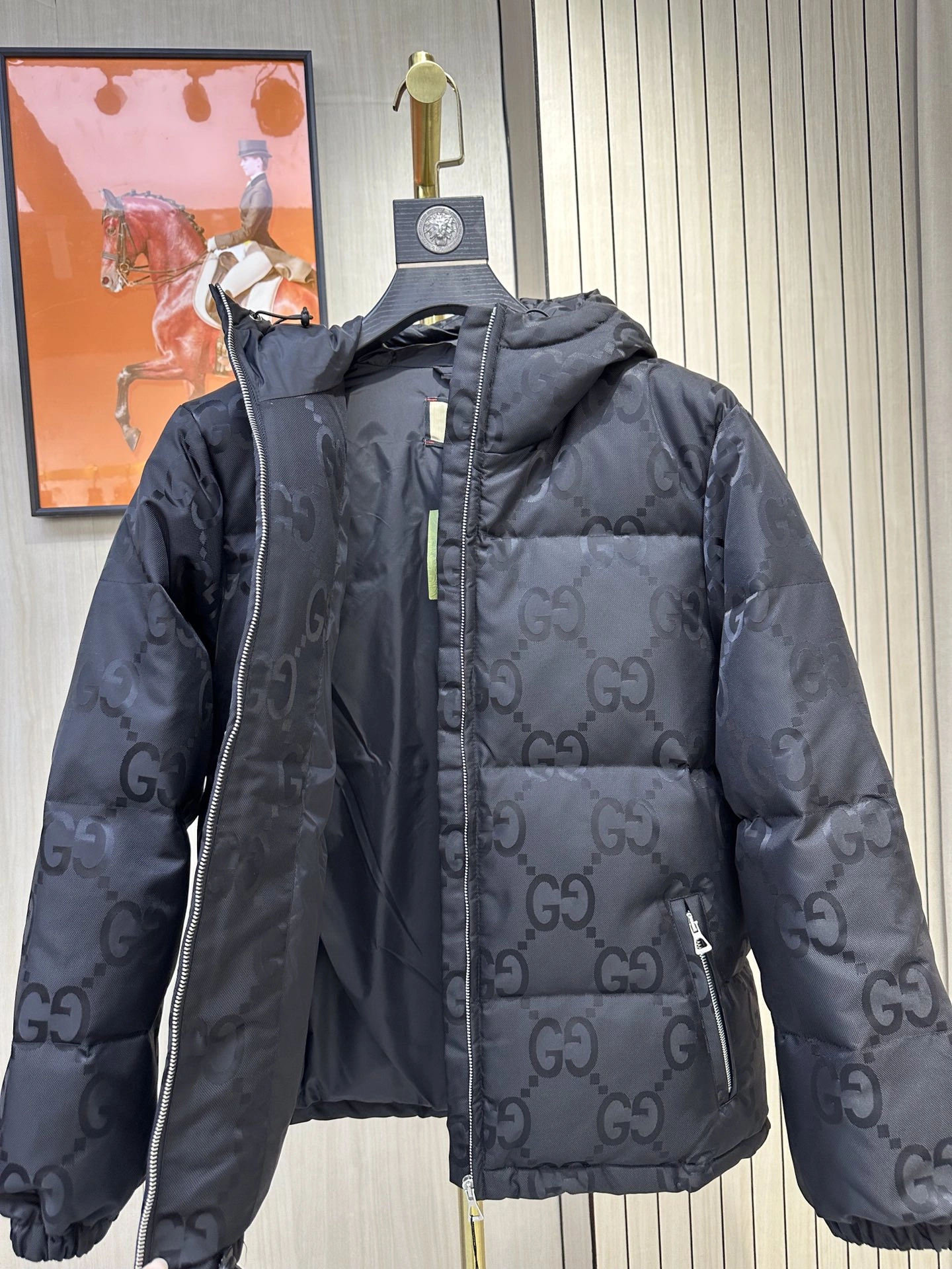 Gucci Down Jackets Sophisticated 124233