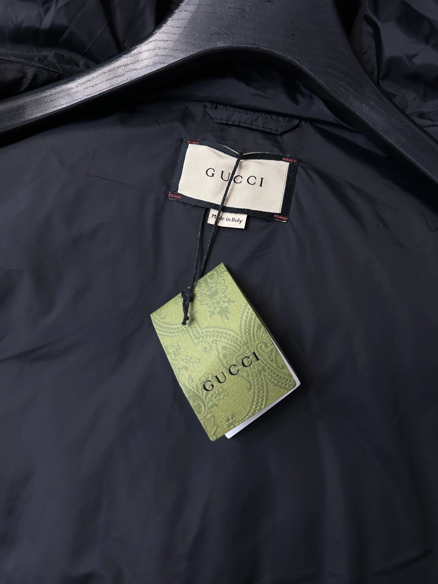 Gucci Down Jackets Sophisticated 124233