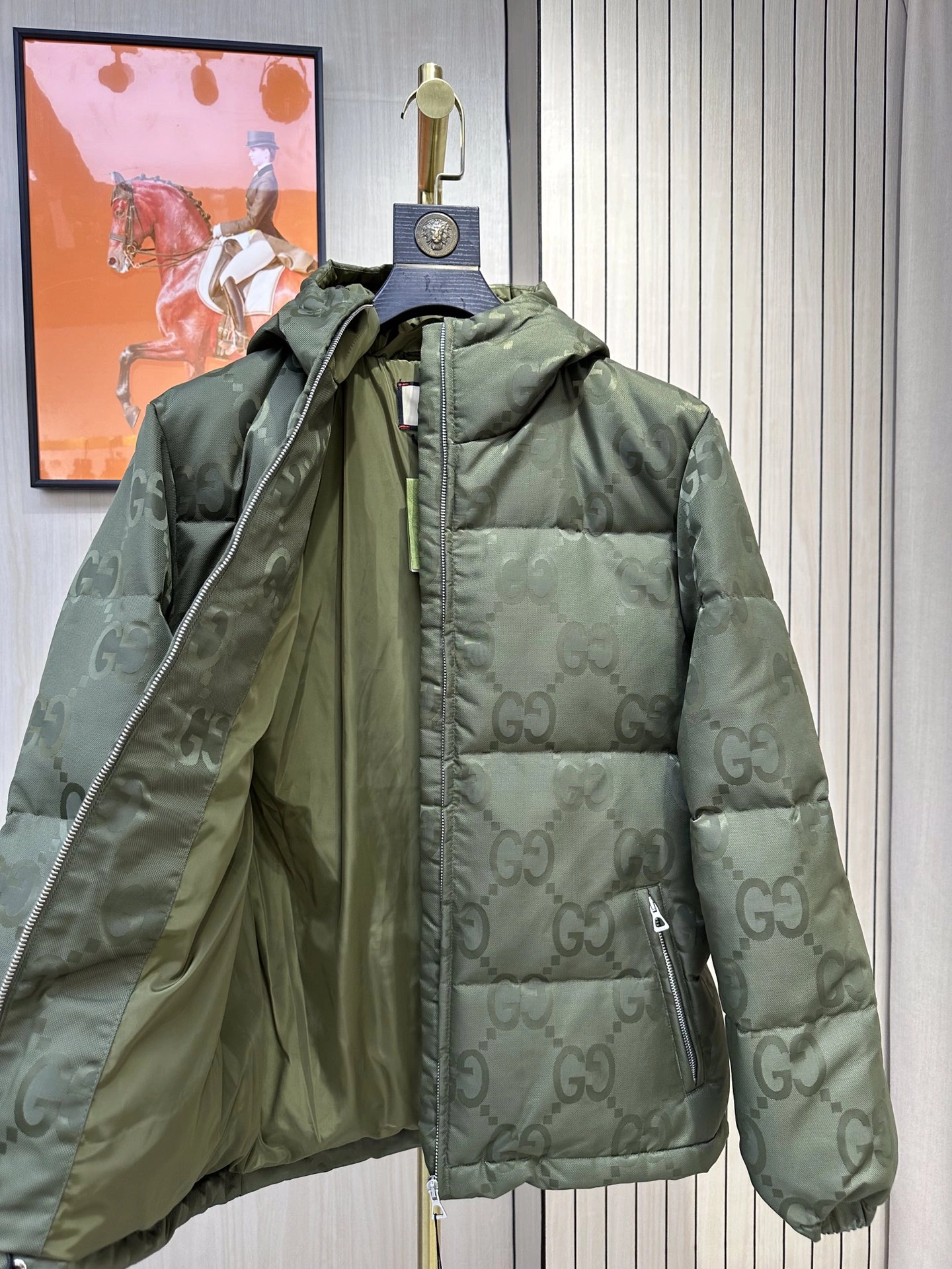 Breathable Gucci Down Jackets 129184