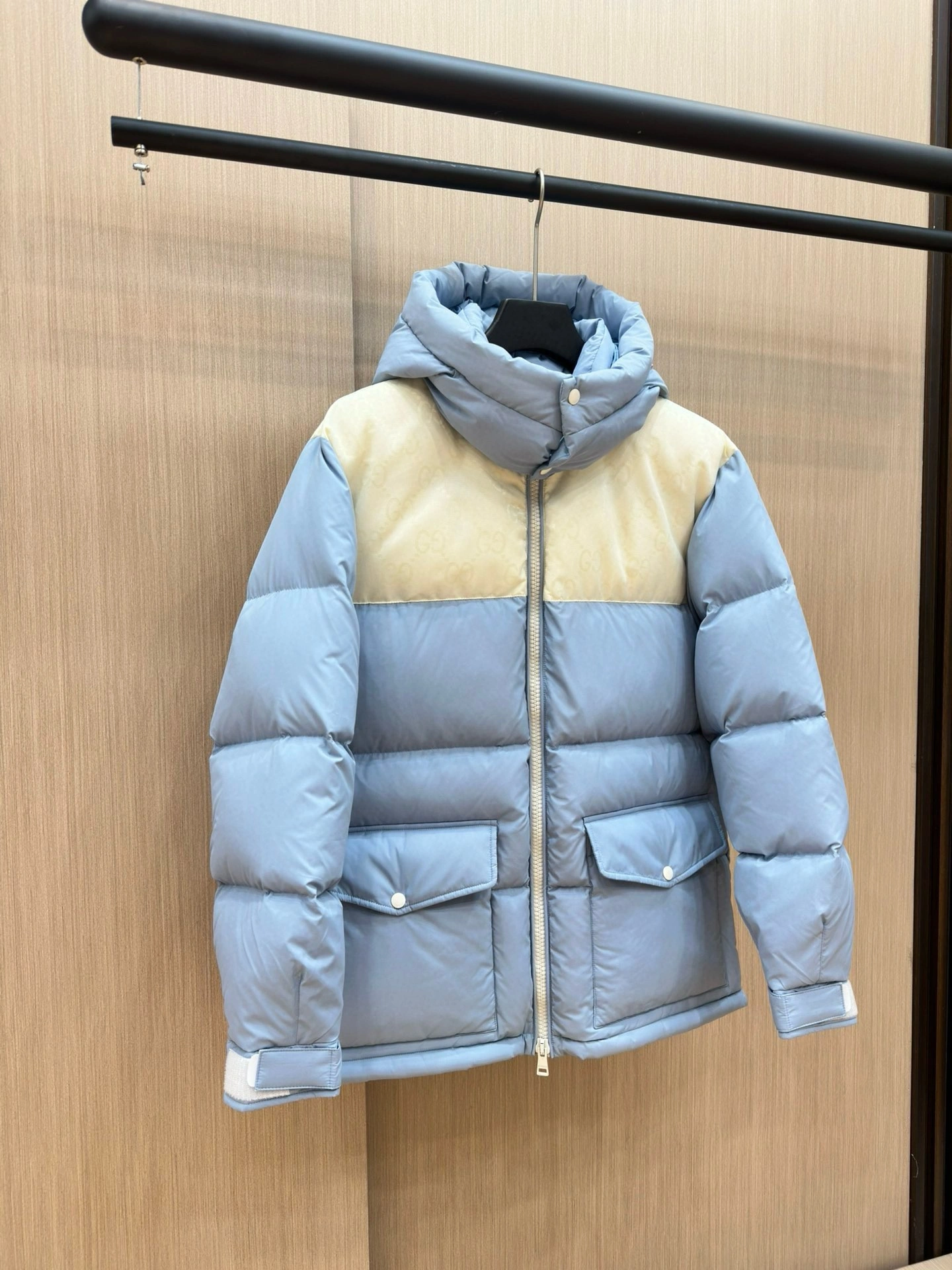 Gucci Down Jackets ComfortFit 129138