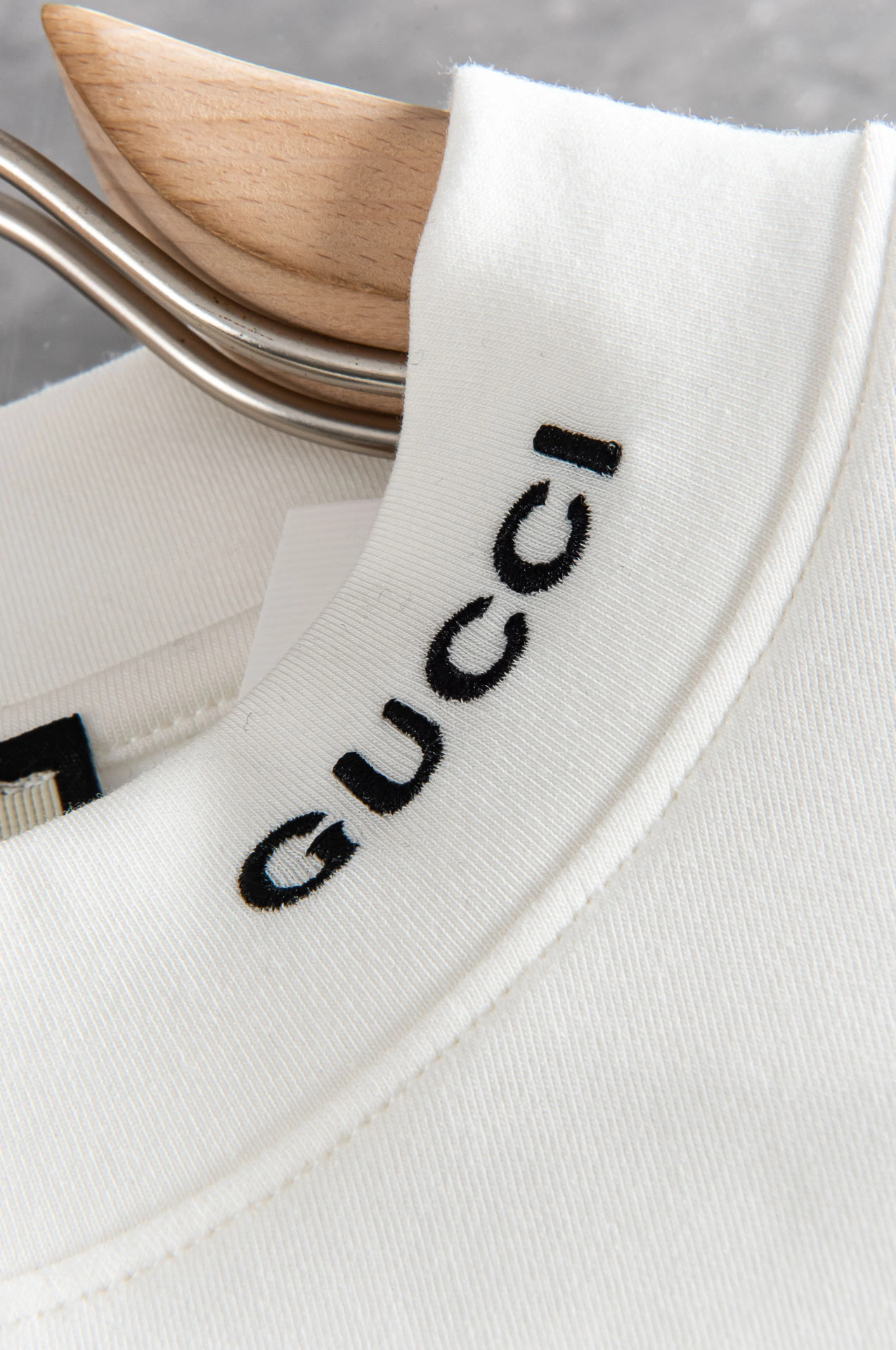 WaterResistant Gucci Down Jackets 129120