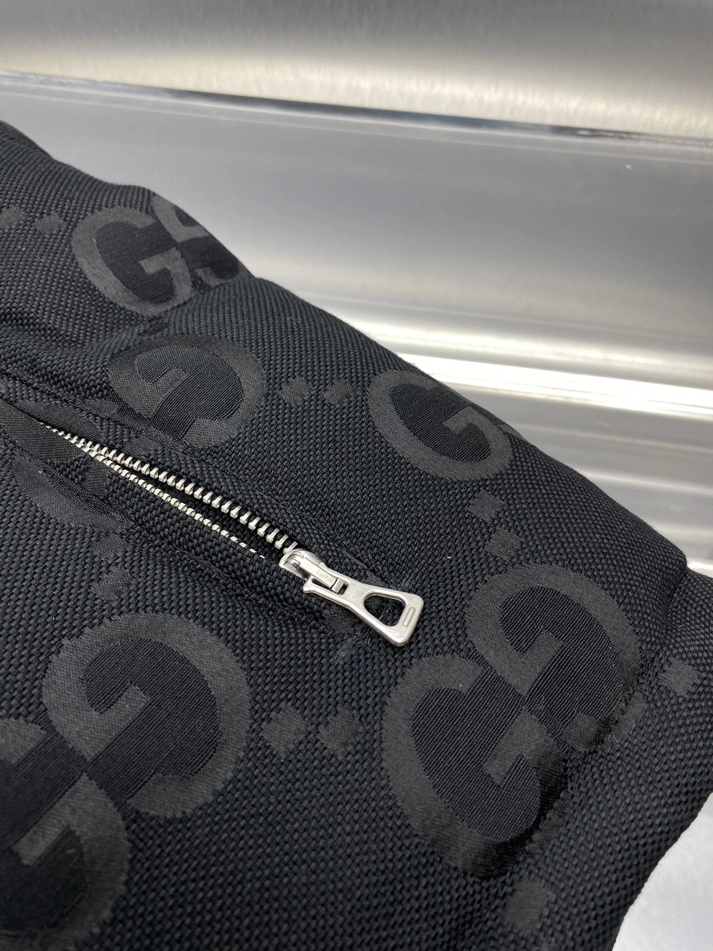 Flexible Gucci Down Jackets 129134