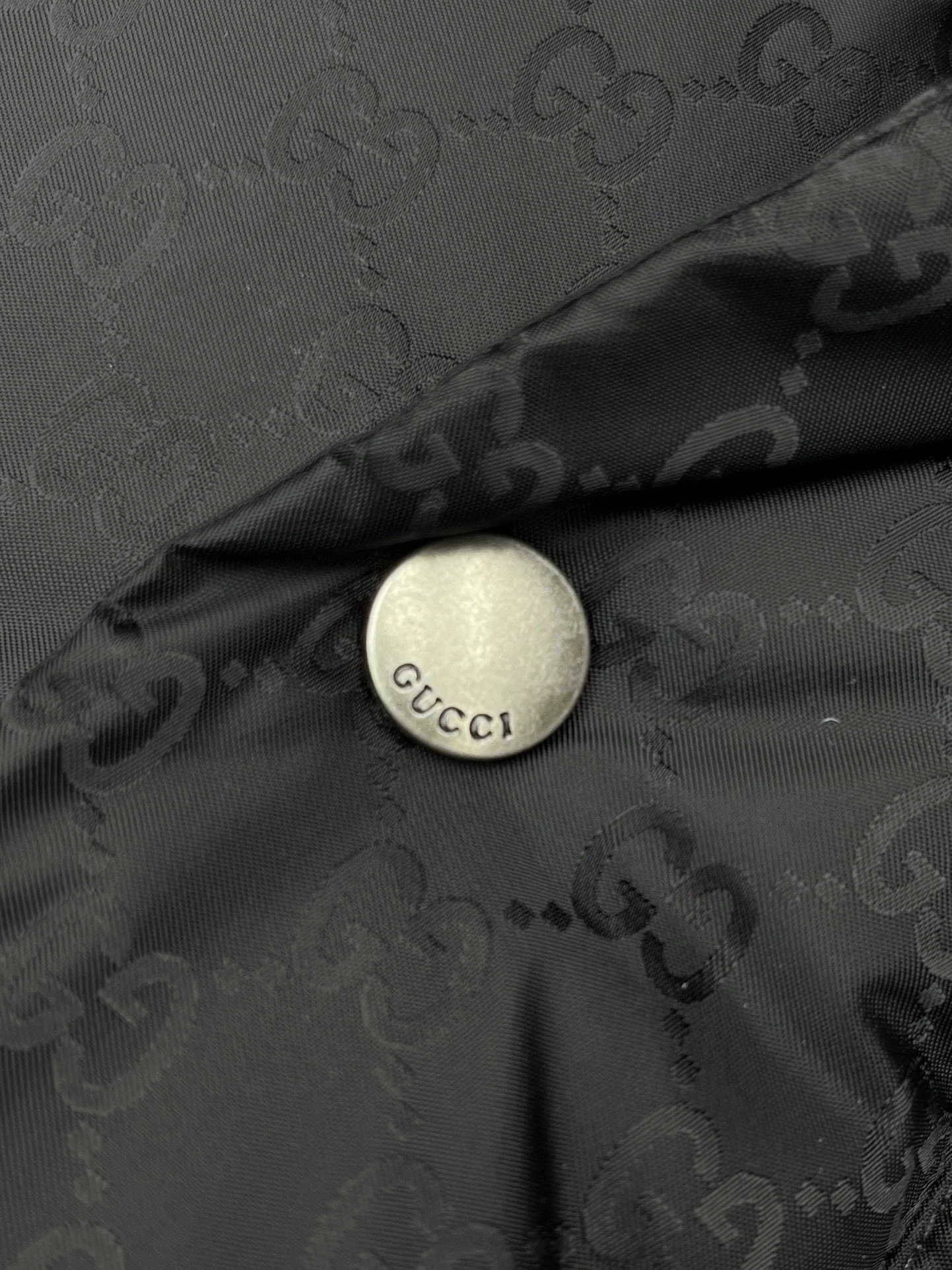 Versatile Gucci Down Jackets 129123