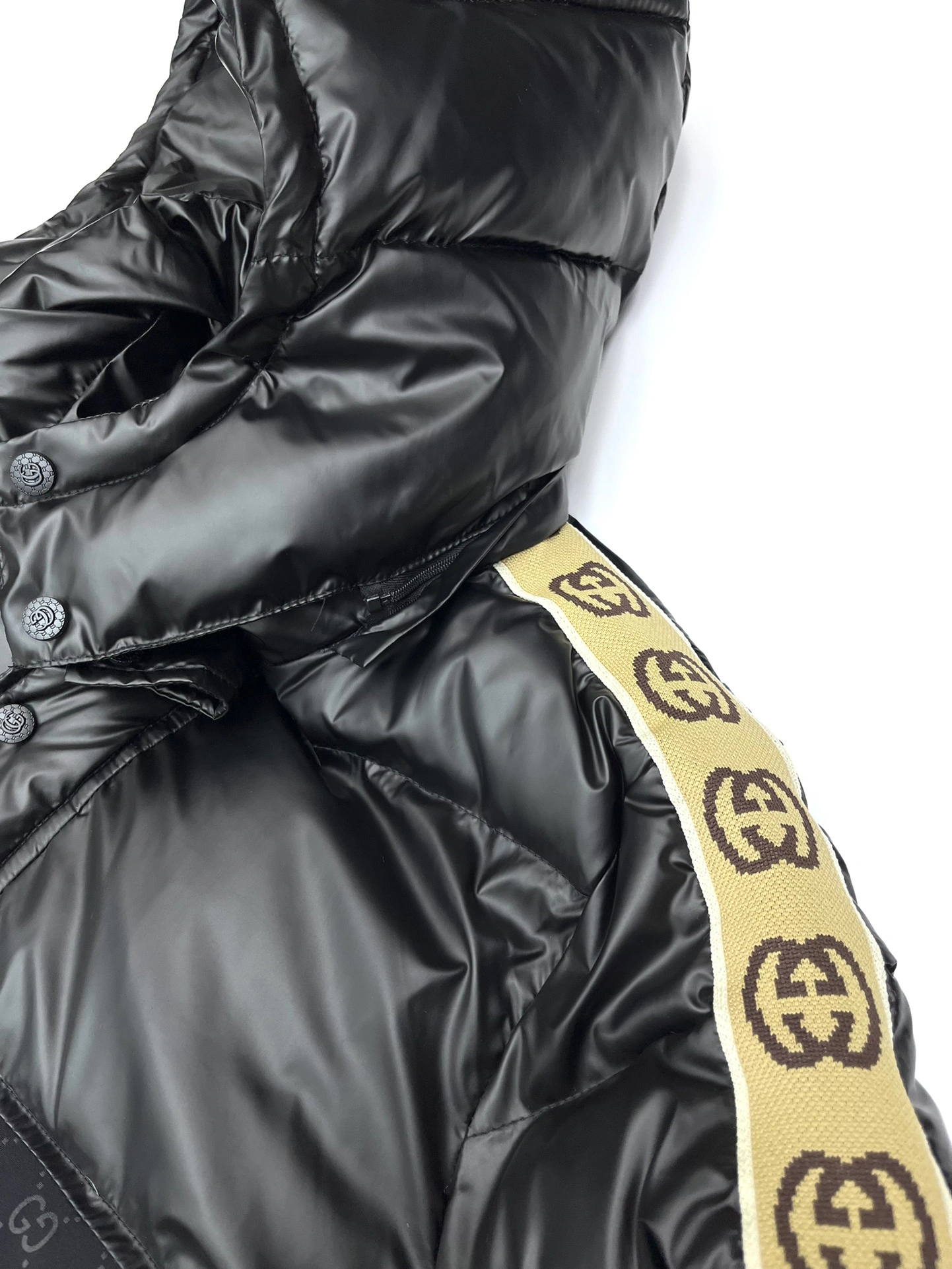 SmartChoice Gucci Down Jackets 129131