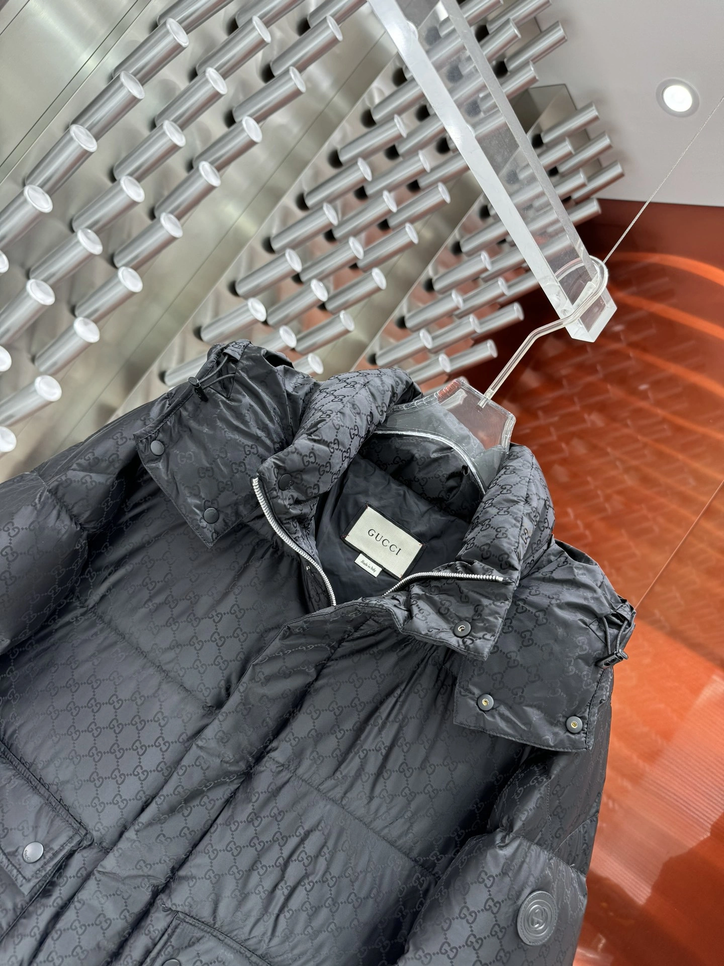 Sleek Gucci Down Jackets 129122